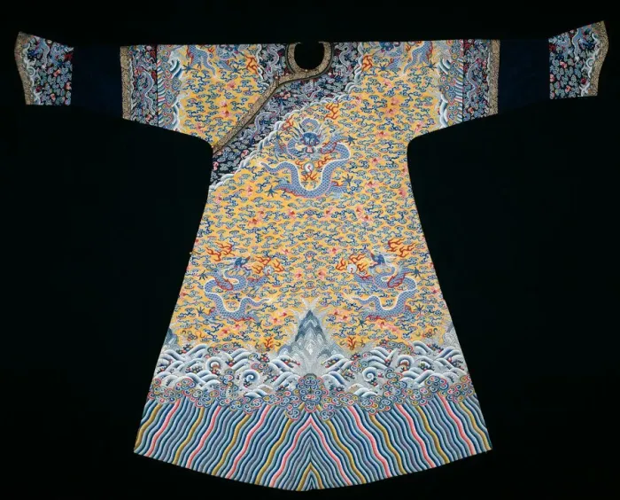 Framed Print : Empress Jifu (Semiformal Court Robe), China, Qing dynasty (1644-1911), 1790 / 1820 Framed Print : Empress Jifu (Semiformal Court Robe), China, Qing dynasty (1644-1911), 1790 / 1820