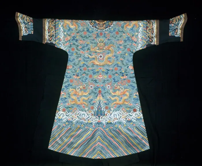 Framed Print : Empress Jifu (Semiformal Court Robe), China, Qing dynasty (1644-1911), 1840 / 60 Framed Print : Empress Jifu (Semiformal Court Robe), China, Qing dynasty (1644-1911), 1840 / 60