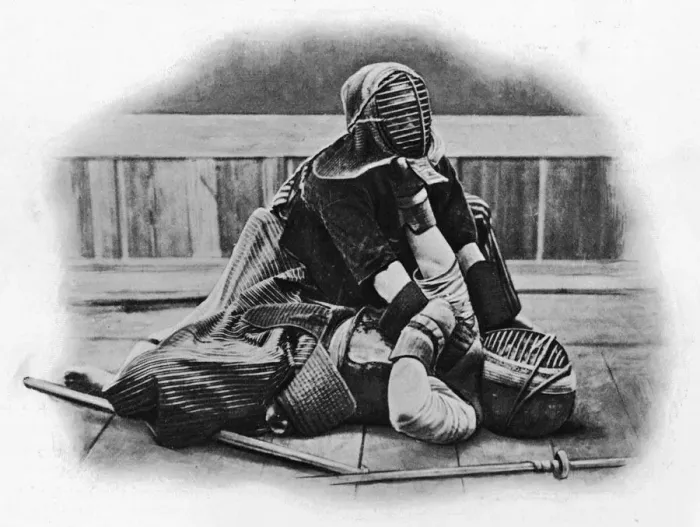 Framed Print : The End of a Bout, c1903, (1903). Artist: Ogawa & Burton Framed Print : The End of a Bout, c1903, (1903). Artist: Ogawa & Burton