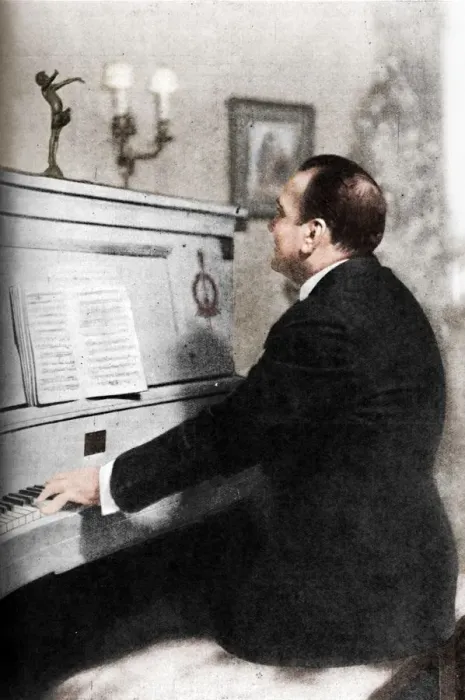 Framed Print : Enrico Caruso - Italys Famous Tenor at the Piano, c1925 Framed Print : Enrico Caruso - Italys Famous Tenor at the Piano, c1925