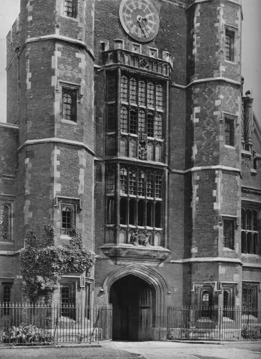 Framed Print : The Entrance to Cloisters Under Luptons Tower, 1926 Framed Print : The Entrance to Cloisters Under Luptons Tower, 1926