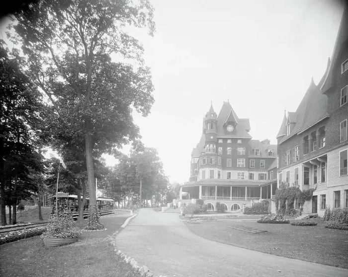 Framed Print : Entrance to Hotel Victory, Put-In-Bay, Ohio, c1906. Creator: Unknown Framed Print : Entrance to Hotel Victory, Put-In-Bay, Ohio, c1906. Creator: Unknown