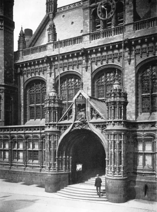 Framed Print : Entrance to the law courts, Birmingham, 1902-1903. Artist: Arthur Cox Illustrating Co Framed Print : Entrance to the law courts, Birmingham, 1902-1903. Artist: Arthur Cox Illustrating Co
