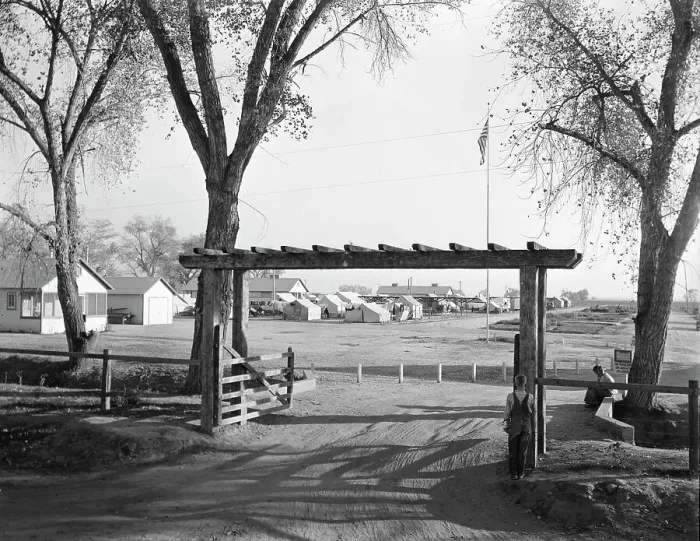 Framed Print : Entrance and view of Kern migrant camp, California, 1936. Creator: Dorothea Lange Framed Print : Entrance and view of Kern migrant camp, California, 1936. Creator: Dorothea Lange