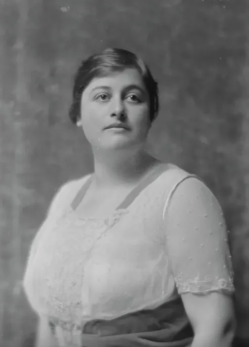 Framed Print : Ernst, M. Mrs. portrait photograph, 1915 May 1. Creator: Arnold Genthe Framed Print : Ernst, M. Mrs. portrait photograph, 1915 May 1. Creator: Arnold Genthe