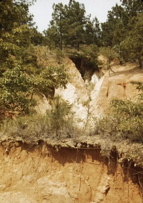 Framed Print : Eroded land, between 1941 and 1942. Creator: Unknown Framed Print : Eroded land, between 1941 and 1942. Creator: Unknown