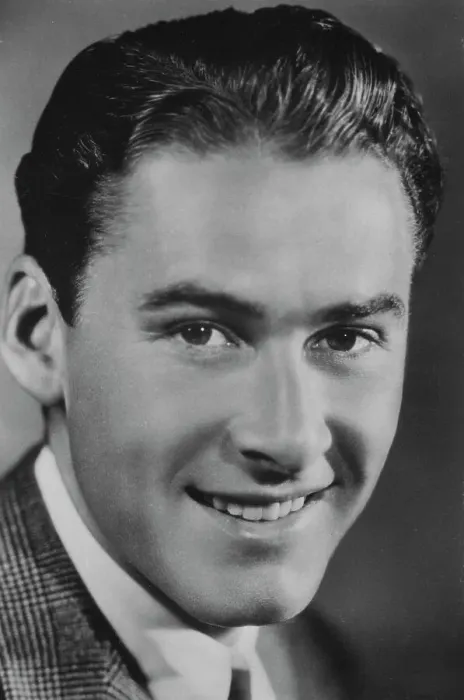 Framed Print : Errol Flynn (1909-1959), Australian actor, c1930s Framed Print : Errol Flynn (1909-1959), Australian actor, c1930s