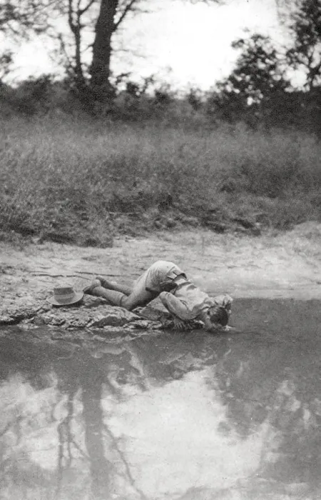 Framed Print : Errol Hinds drinking, Mongalla to Terrakekka, Sudan, 1925 (1927). Artist: Thomas A Glover Framed Print : Errol Hinds drinking, Mongalla to Terrakekka, Sudan, 1925 (1927). Artist: Thomas A Glover