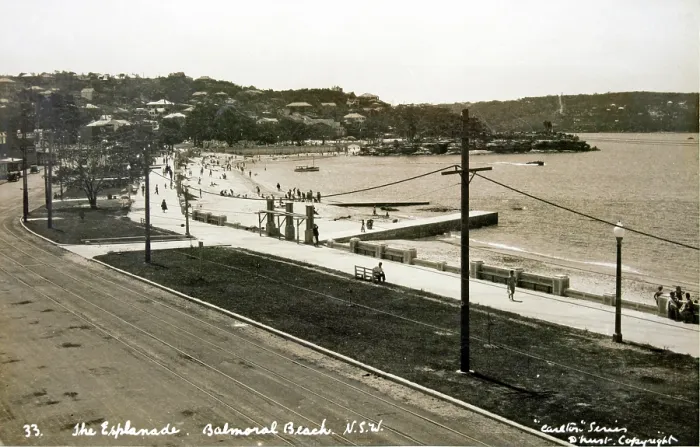 Framed Print : The Esplanade, Balmoral, c1935. Creator: Unknown Framed Print : The Esplanade, Balmoral, c1935. Creator: Unknown