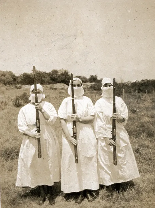 Framed Print : Ethel Newland and fellow nurses, c1918. Creator: Unknown Framed Print : Ethel Newland and fellow nurses, c1918. Creator: Unknown