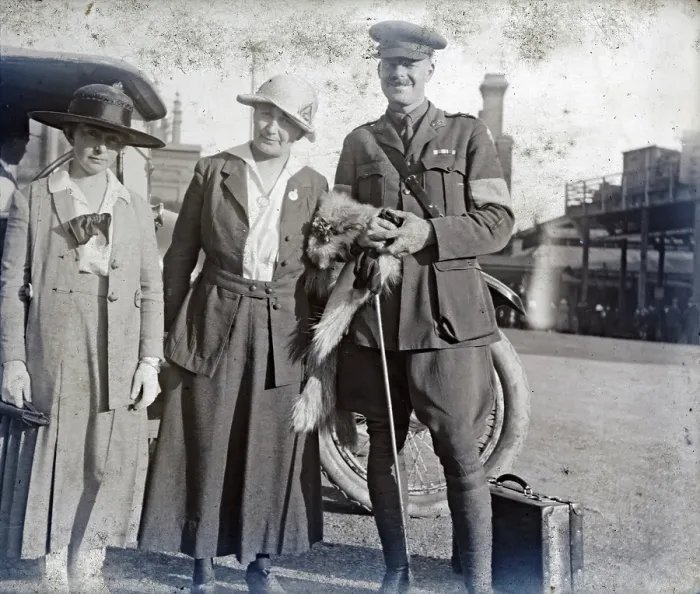 Framed Print : Ethel Newland with Lieutenant Douglas Gordon Scott MC, c1919. Creator: Unknown Framed Print : Ethel Newland with Lieutenant Douglas Gordon Scott MC, c1919. Creator: Unknown