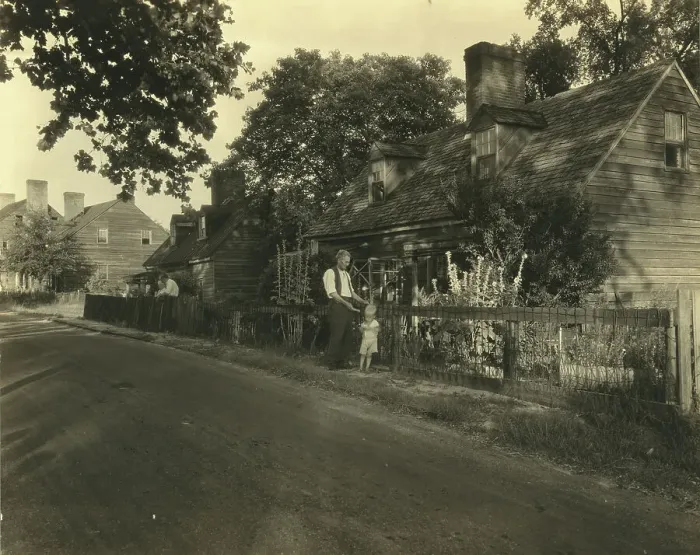 Framed Print : On Ettricks Island, Petersburg, Dinwiddie County, Virginia, 1933. Creator: Frances Benjamin Johnston Framed Print : On Ettricks Island, Petersburg, Dinwiddie County, Virginia, 1933. Creator: Frances Benjamin Johnston