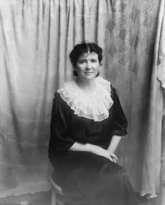 Framed Print : Evans, Mrs. George (Mary Handy) grand niece of Mathew Brady. May 2, 1934. Creator: Unknown