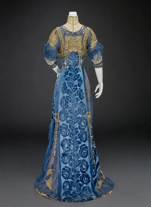 Framed Print : Evening Dress, about 1912. Creator: Girolamo Giuseffi Framed Print : Evening Dress, about 1912. Creator: Girolamo Giuseffi