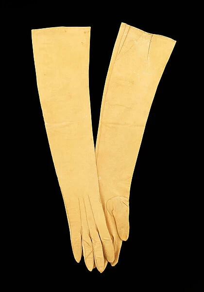 Evening gloves, American, 1805. Creator: Unknown