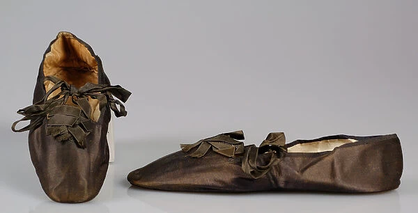 Evening slippers, British, 1825-35. Creator: Borsley