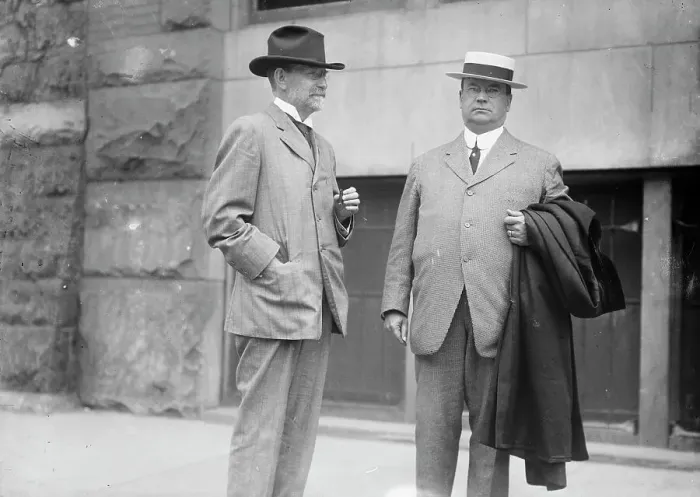 Framed Print : Ex-gov. [George] Pardee, Calif. - Gov. [Hiram W.] Johnson, 1912. Creator: Bain News Service