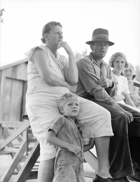 Framed Print : Ex-sharecroppers from Arkansas...cooperative experiment at Hill House, Mississippi, 1936. Creator: Dorothea Lange Framed Print : Ex-sharecroppers from Arkansas...cooperative experiment at Hill House, Mississippi, 1936. Creator: Dorothea Lange
