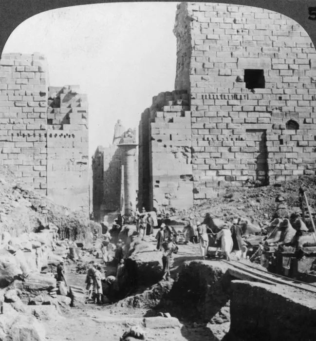 Framed Print : Excavating an avenue to the Temple of Karnak, Thebes, Egypt, 1905. Artist: Underwood & Underwood Framed Print : Excavating an avenue to the Temple of Karnak, Thebes, Egypt, 1905. Artist: Underwood & Underwood