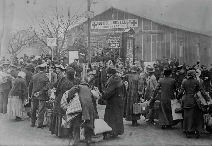 Framed Print : Exchanging French - English prisoners, Singen, Switz. between c1915 and c1920. Creator: Bain News Service Framed Print : Exchanging French - English prisoners, Singen, Switz. between c1915 and c1920. Creator: Bain News Service