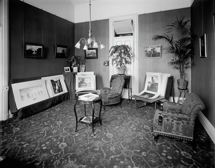 Framed Print : Exhibition, Park Avenue hotel, New York, N.Y. between 1905 and 1915. Creator: Unknown Framed Print : Exhibition, Park Avenue hotel, New York, N.Y. between 1905 and 1915. Creator: Unknown