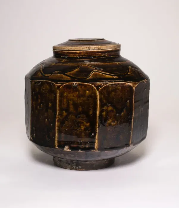 Framed Print : Faceted and Covered Jar, Korea, Joseon dynasty (1392-1910), 19th century Framed Print : Faceted and Covered Jar, Korea, Joseon dynasty (1392-1910), 19th century