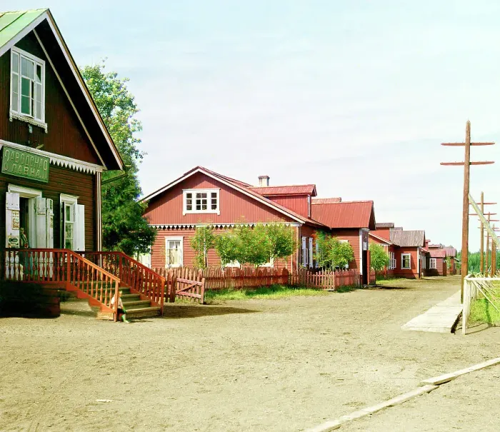 Framed Print : Factory living quarters, Kovzha [Russian Empire], 1909. Creator: Sergey Mikhaylovich Prokudin-Gorsky