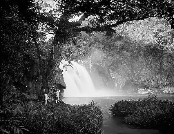Falls of the Abra, between 1880 and 1897. Creator: William H. Jackson