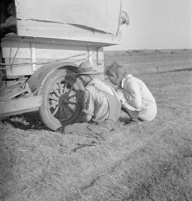 Framed Print : Family between Dallas and Austin, Texas, 1936. Creator: Dorothea Lange Framed Print : Family between Dallas and Austin, Texas, 1936. Creator: Dorothea Lange