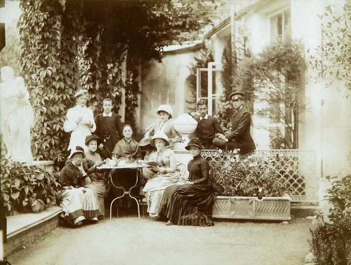 Framed Print : The family of Duke Fyodor Uvarov at their country estate, Porechye, Russia, 1880s Framed Print : The family of Duke Fyodor Uvarov at their country estate, Porechye, Russia, 1880s