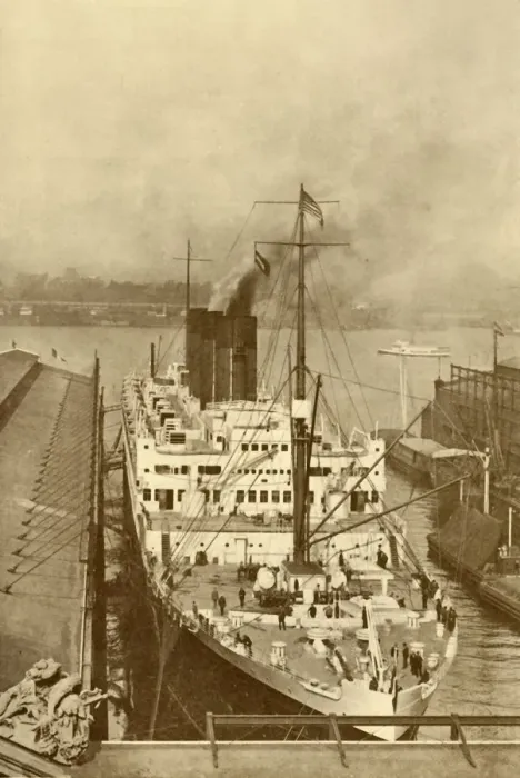 Framed Print : A Famous French Liner, The Paris (34, 569 Tons), c1930. Creator: Unknown Framed Print : A Famous French Liner, The Paris (34, 569 Tons), c1930. Creator: Unknown