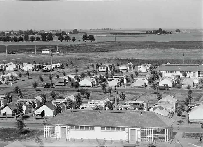 Framed Print : Farm Security Administration camp for migrant agricultural workers at Shafter, California, 1938. Creator: Dorothea Lange Framed Print : Farm Security Administration camp for migrant agricultural workers at Shafter, California, 1938. Creator: Dorothea Lange
