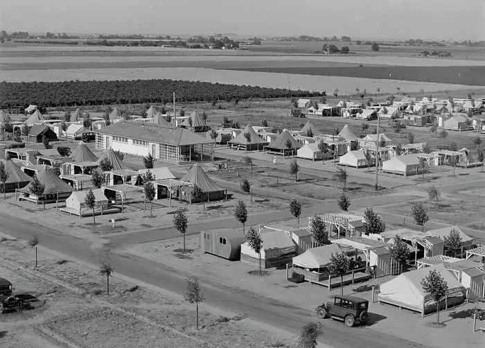 Framed Print : Farm Security Administration camp for migrant agricultural workers at Shafter, California, 1938. Creator: Dorothea Lange Framed Print : Farm Security Administration camp for migrant agricultural workers at Shafter, California, 1938. Creator: Dorothea Lange