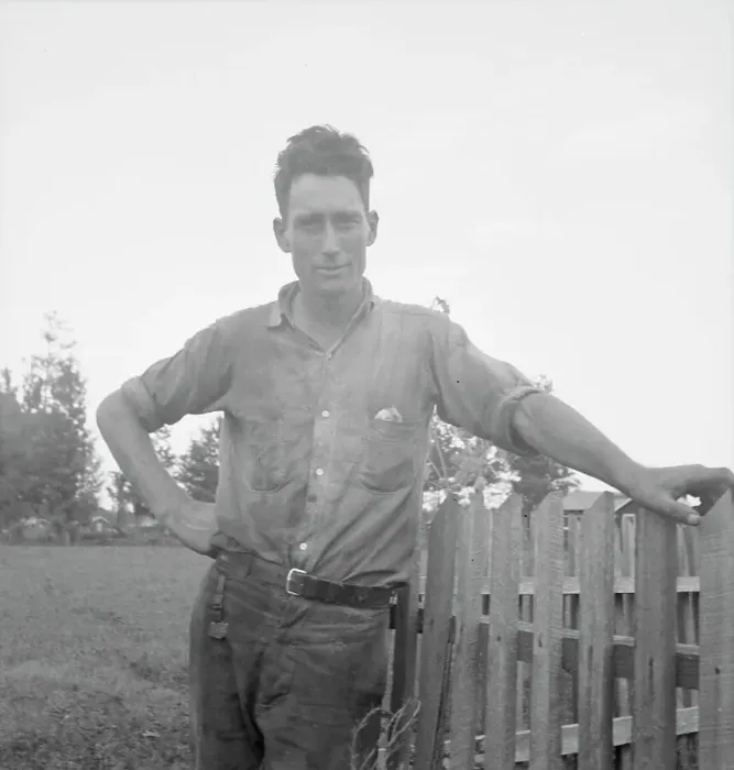 Framed Print : Farm Security Administration (FSA) cooperative farm, Lake Dick, Arkansas, 1939. Creator: Dorothea Lange Framed Print : Farm Security Administration (FSA) cooperative farm, Lake Dick, Arkansas, 1939. Creator: Dorothea Lange