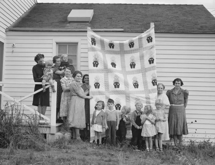 Framed Print : Farm women of the Helping Hand'club display a pieced quilt... near West Carlton, Oregon, 1939. Creator: Dorothea Lange Framed Print : Farm women of the Helping Hand'club display a pieced quilt... near West Carlton, Oregon, 1939. Creator: Dorothea Lange