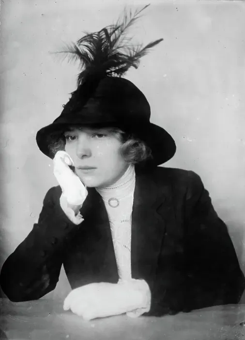 Framed Print : The female fan - this is our last chance - Bessie Stewart, between c1910 and c1915. Creator: Bain News Service Framed Print : The female fan - this is our last chance - Bessie Stewart, between c1910 and c1915. Creator: Bain News Service