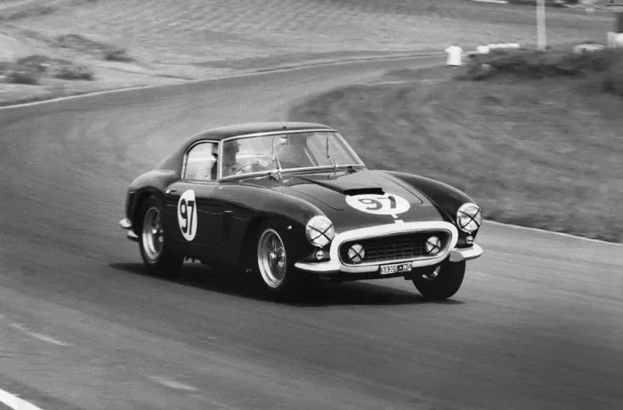 Framed Print : Ferrari 250 SWB driven by Michael Parkes, 1961 Brands Hatch International Meeting Framed Print : Ferrari 250 SWB driven by Michael Parkes, 1961 Brands Hatch International Meeting