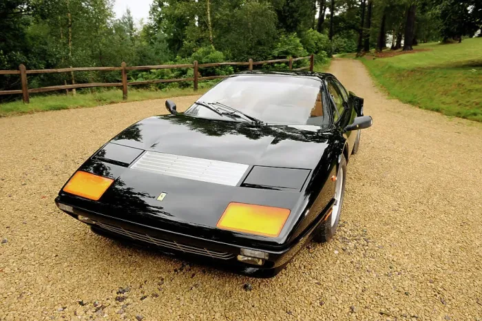 Framed Print : Ferrari 512i Berlinetta Boxer 1981. Artist: Simon Clay