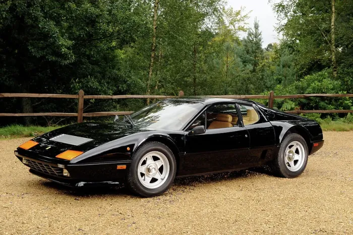 Framed Print : Ferrari 512i Berlinetta Boxer 1981. Artist: Simon Clay Framed Print : Ferrari 512i Berlinetta Boxer 1981. Artist: Simon Clay