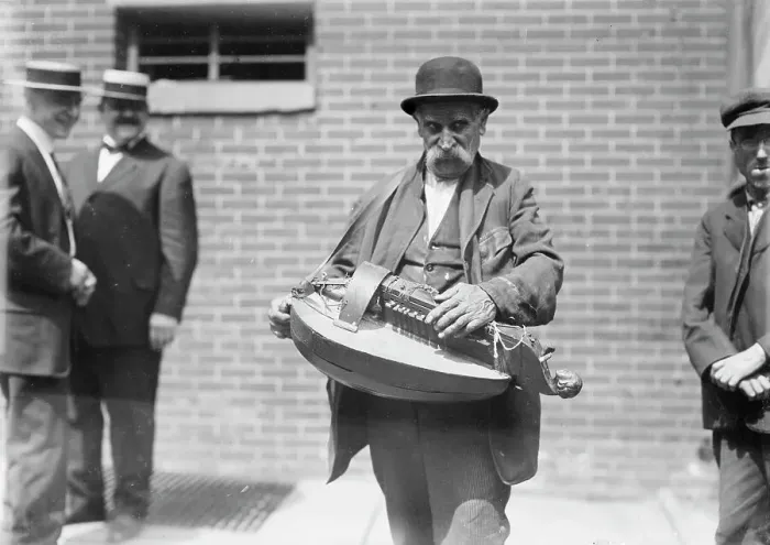 Framed Print : Fi. Musician?, between c1910 and c1915. Creator: Bain News Service Framed Print : Fi. Musician?, between c1910 and c1915. Creator: Bain News Service