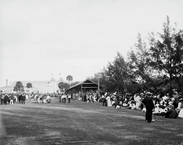 Framed Print : Field day sports, Palm Beach, Fla. between 1900 and 1905. Creator: Unknown Framed Print : Field day sports, Palm Beach, Fla. between 1900 and 1905. Creator: Unknown