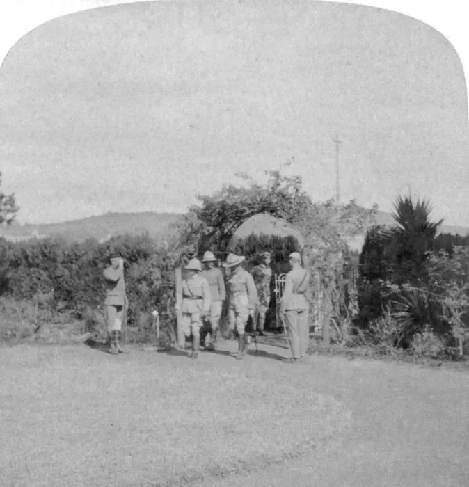 Framed Print : Field Marshal Lord Roberts and Major General Baden-Powell, Pretoria, South Africa, 1901. Artist: Underwood & Underwood Framed Print : Field Marshal Lord Roberts and Major General Baden-Powell, Pretoria, South Africa, 1901. Artist: Underwood & Underwood