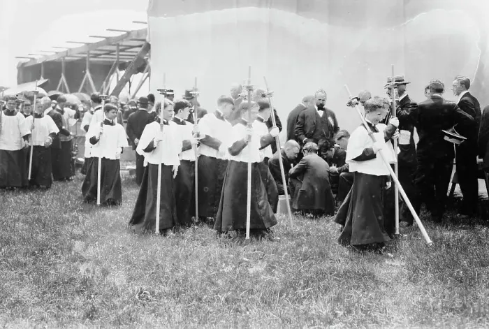 Framed Print : Field Mass, Wash. 5 / 17 / 14, 1914. Creator: Bain News Service Framed Print : Field Mass, Wash. 5 / 17 / 14, 1914. Creator: Bain News Service