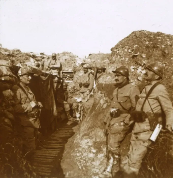 Framed Print : Fighting unit, Ville-sur-Tourbe, northern France, c1914-c1918 Framed Print : Fighting unit, Ville-sur-Tourbe, northern France, c1914-c1918
