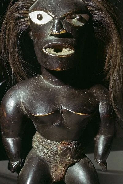 Figure from a Hawaiian royal temple