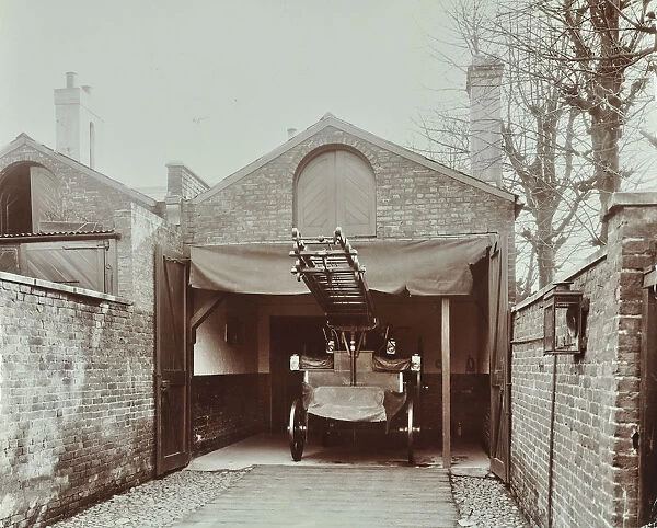 Fire engine at Streatham Fire Station, London, 1903