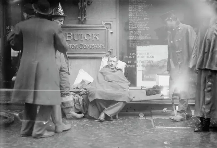 Framed Print : Fireman overcome -- subway fire, 1 / 6 / 15, 1915. Creator: Bain News Service Framed Print : Fireman overcome -- subway fire, 1 / 6 / 15, 1915. Creator: Bain News Service