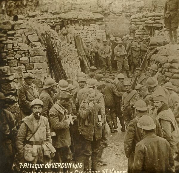 First aid post in quarry, Saint-Vst, attack of Verdun, northern France, 1916