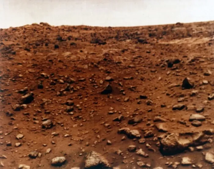 Framed Print : First colour photograph of the Martian planet surface, Viking 1 Mission to Mars, 1976 Framed Print : First colour photograph of the Martian planet surface, Viking 1 Mission to Mars, 1976