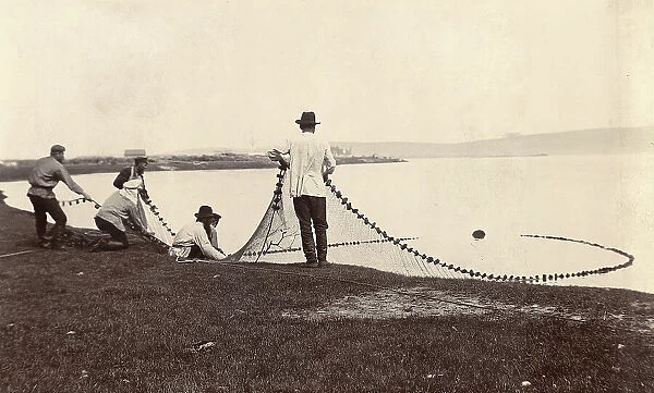 Fishermen with a net in their hands, 1900. Creators: I. A. Podgorbunskii, V. I. Podgorbunskii